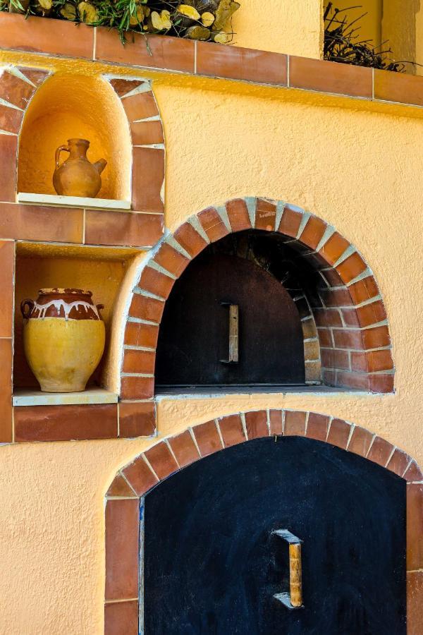 Heraklion Beach Hideaway Explore, Relax, Repeat-3 Gazi Exterior photo